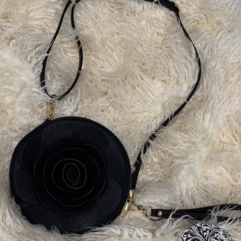 Black leather flower bag / shoulder & wristlet